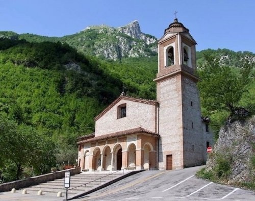 Santuario della Madonna dell'Ambro